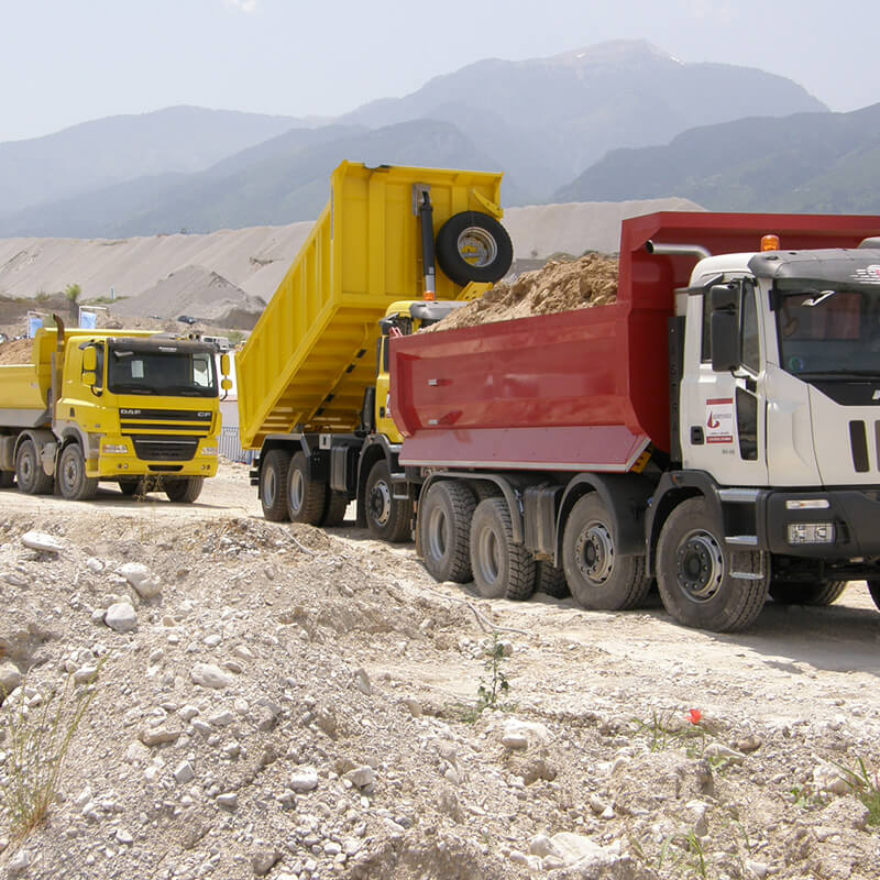 expo-trucks-test-drives